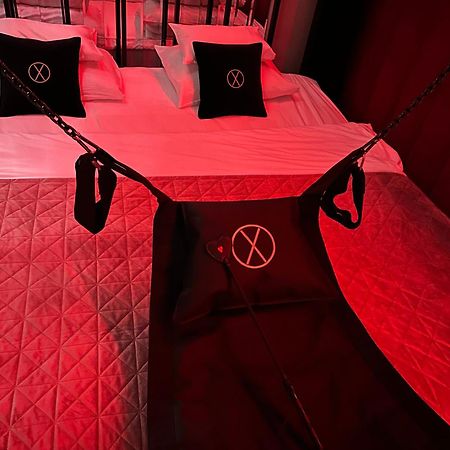Exclusive Bdsm Apartment Krakow - Adults Only Exteriér fotografie